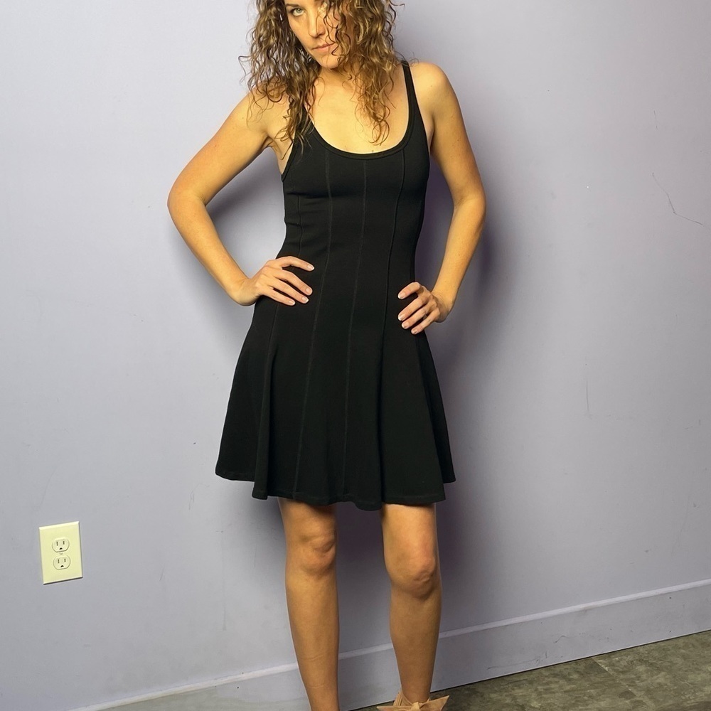 Wilfred Stretch Scoop Neck Fit & Flare Dress in Black Size Small